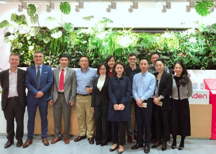 Chengdu Chenghua district delegation visited ADEN Headquarters