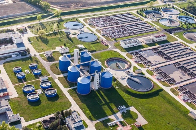 Water treatment plant overhead